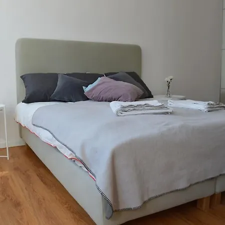 Ruettenscheid, Messe, Uni, Station *