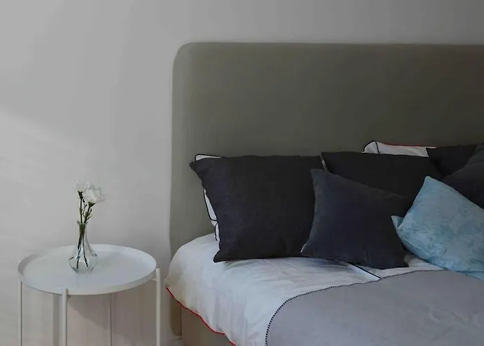 Ruettenscheid, Messe, Uni, Station *