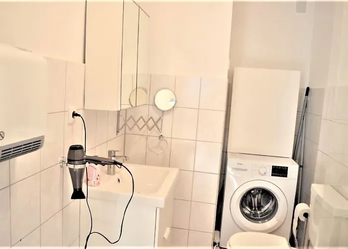 Ruettenscheid, Messe, Uni, Station Essen